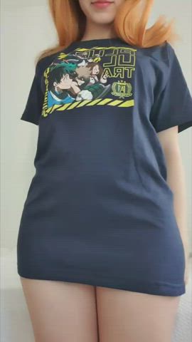 hey you! focus on the anime on my shirt, not on my booty! - free porn video