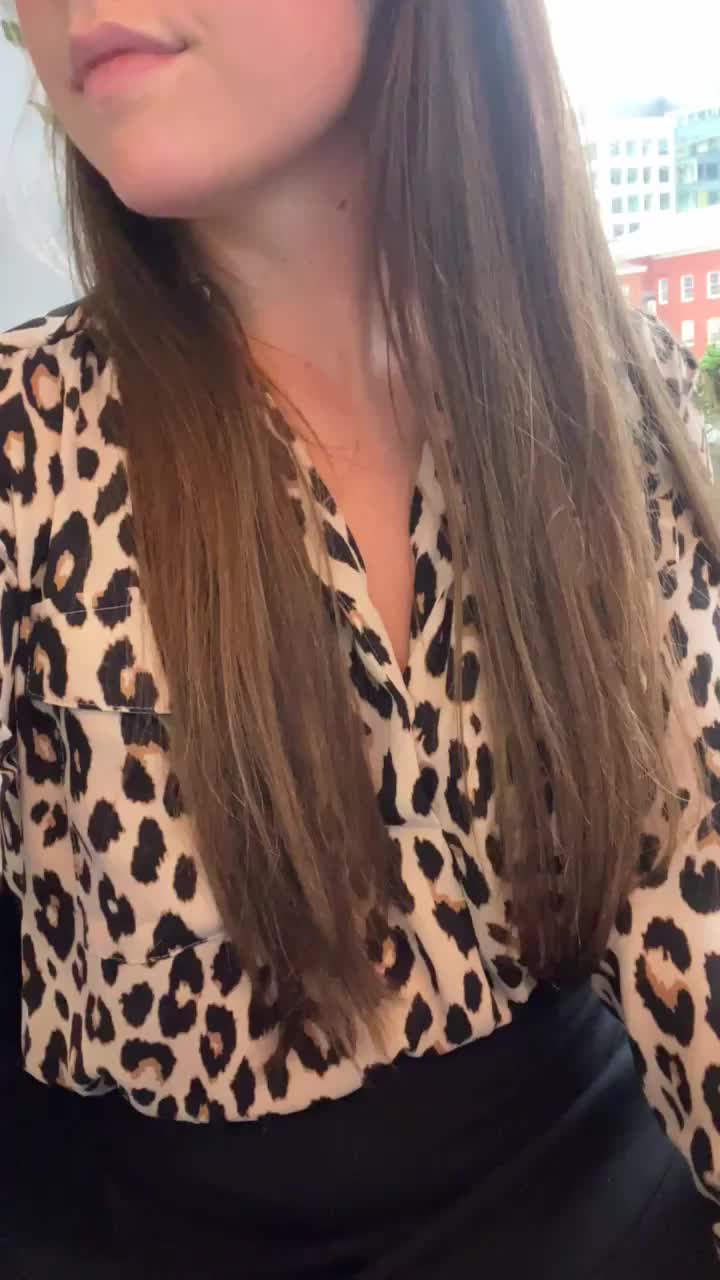 I don’t usually wear panties to work, but they matched my blouse [gif] - free porn video