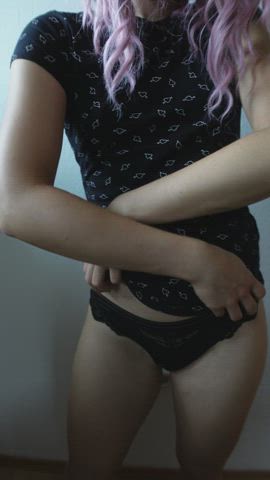 Biggest and stiffest nipples in the World - free porn video