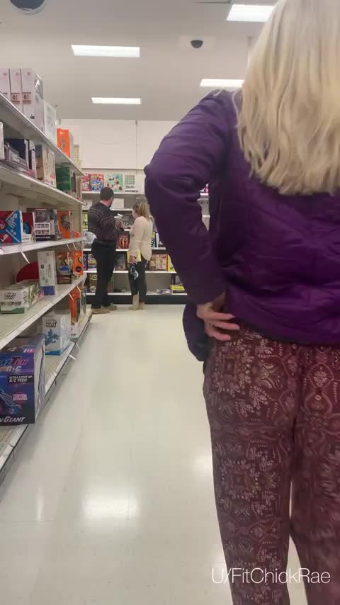 Whenever I go to Target I have to do at least one risky flash [GIF] - free porn video