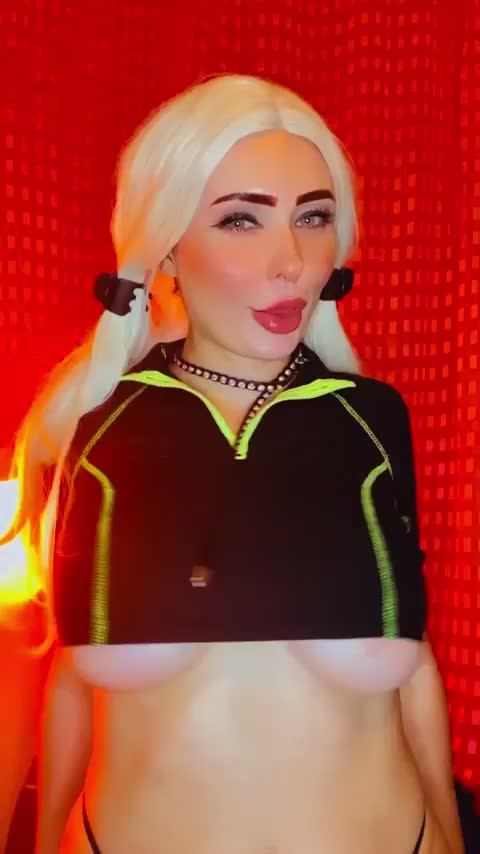 Wanna hold them for me? 🥰😘 - free porn video