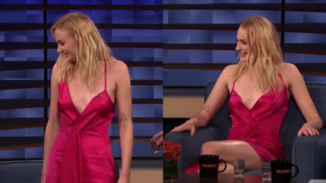 Sophie Turner's jiggling tits - free porn video