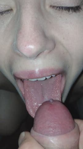 (OC) A good girl always play with cum in mouth before swallow - free porn video