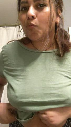 My pakistani tits are finally free after years of repression - free porn video