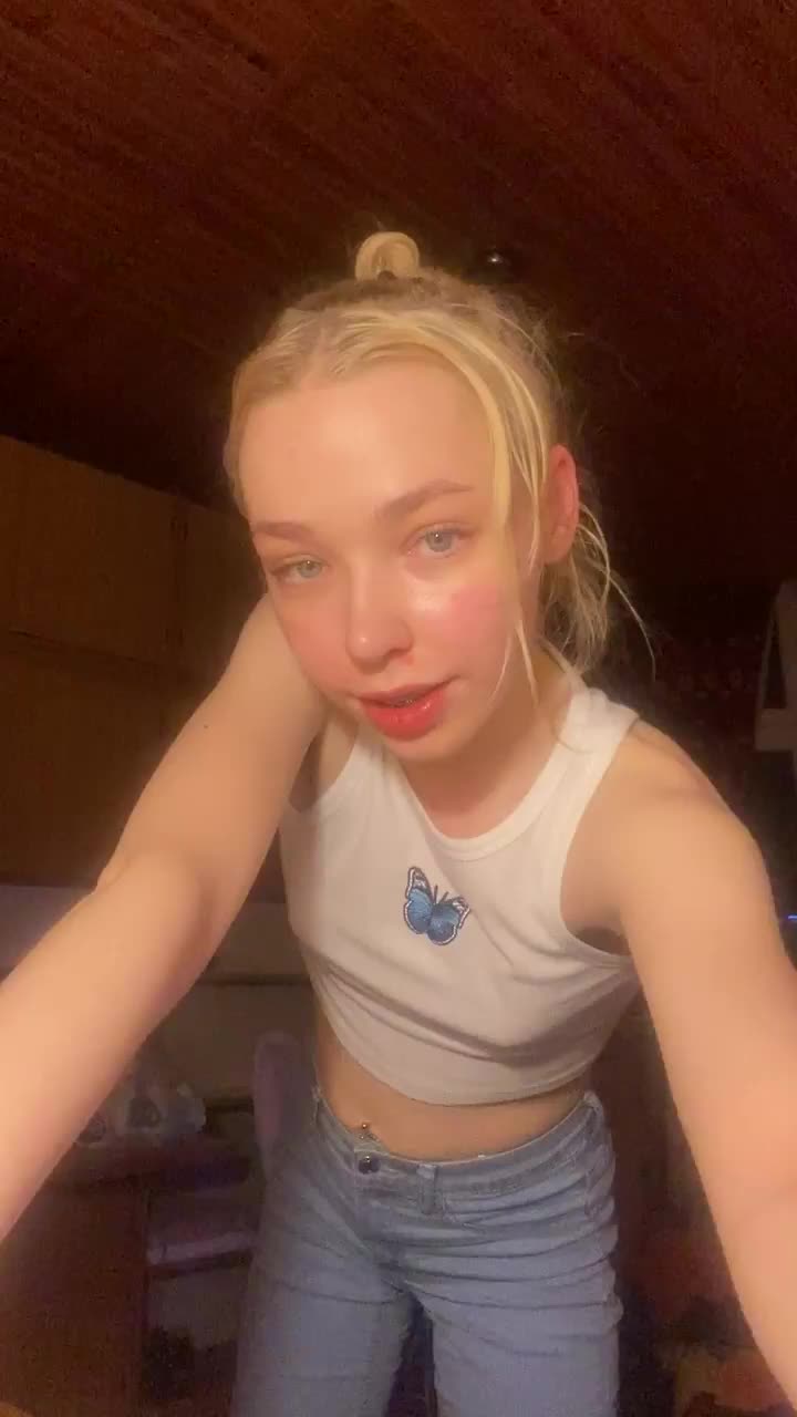 I'm in a very playful mood today :) - free porn video