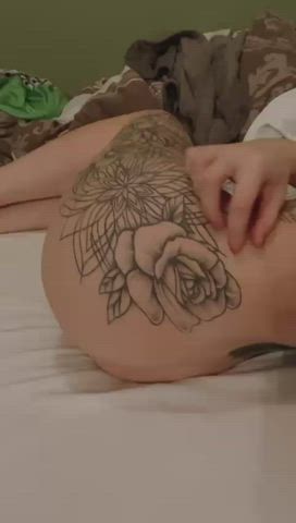Wake up, it's time to get your cock milked! 💦 - free porn video