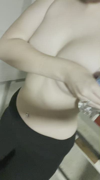 Taking the trash out topless 🙈🙊 [f] [oc] - free porn video