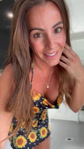 Look at me at your own risk - free porn video