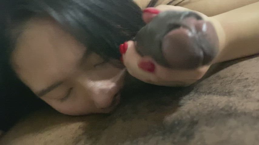 When she’s sucking on my balls, I love that “plop” sound - free porn video
