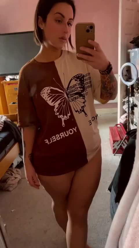 Chubby but with small tits - free porn video