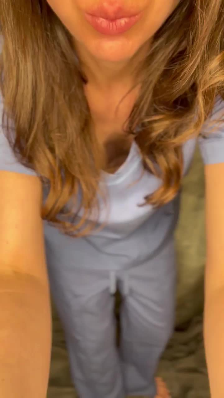 Midwest nurse ready for your seed - free porn video