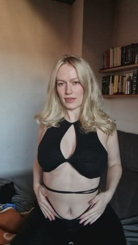 Black clothes and pale skin, best combo isn't it? - free porn video
