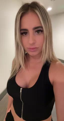On my way to run errands, but first here’s my tits - free porn video