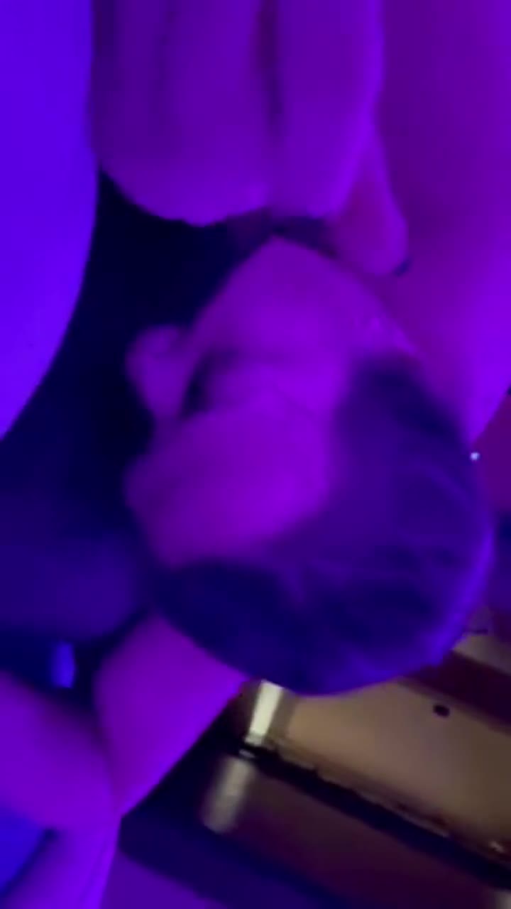 another one I love the way she gives head 🤎 - free porn video