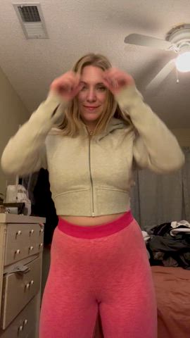 Too horny hehe ;) - free porn video