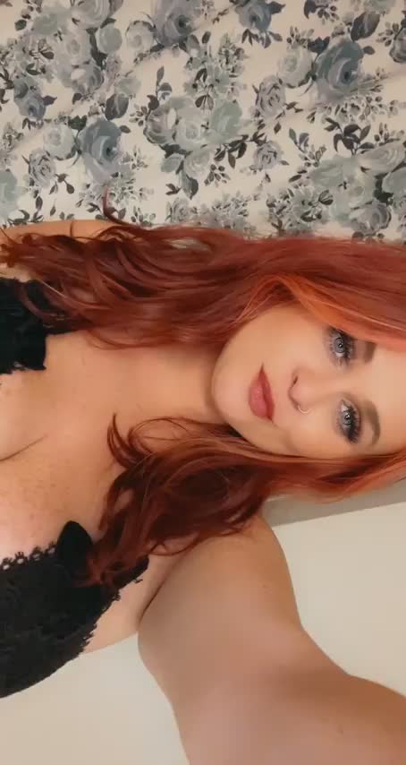 This ginger is ready to be bred - free porn video