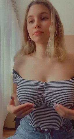 I would like you to help me choose an outfit for college - free porn video