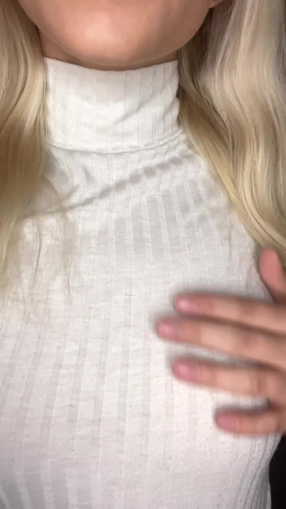 sucking his dick after he comes home from a night out with his boys🥰 - free porn video