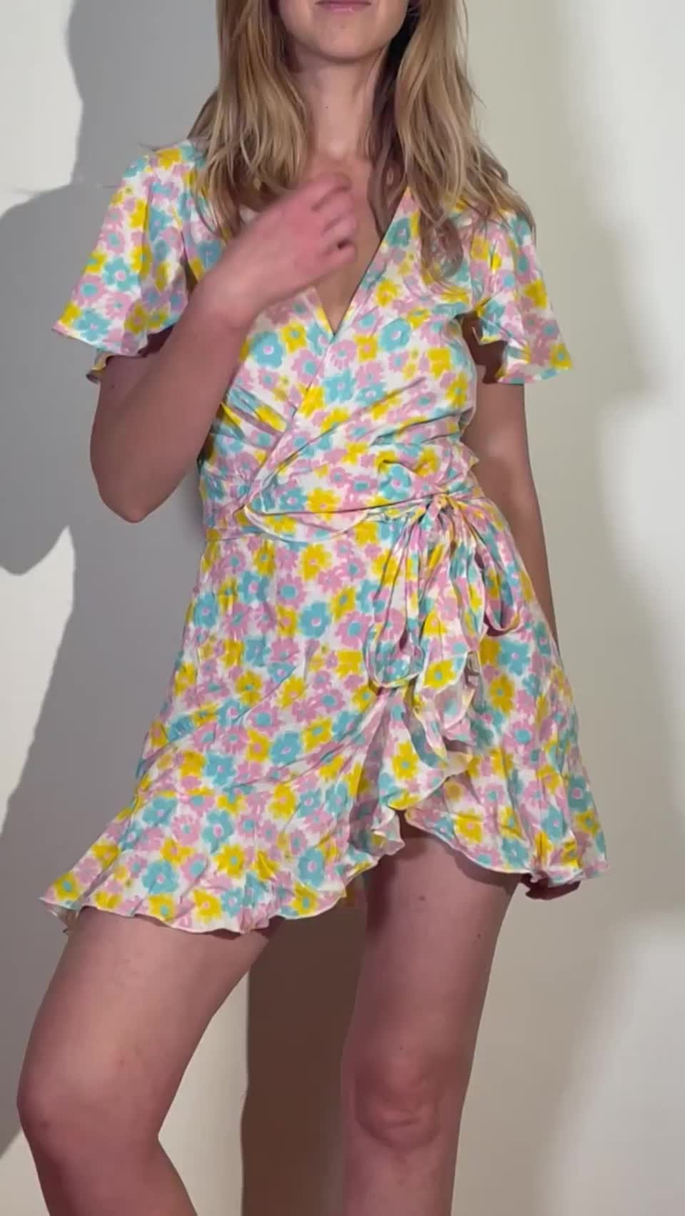 Here's a sneak peak of what's under my dress... something tells me you're going to like it! - free porn video