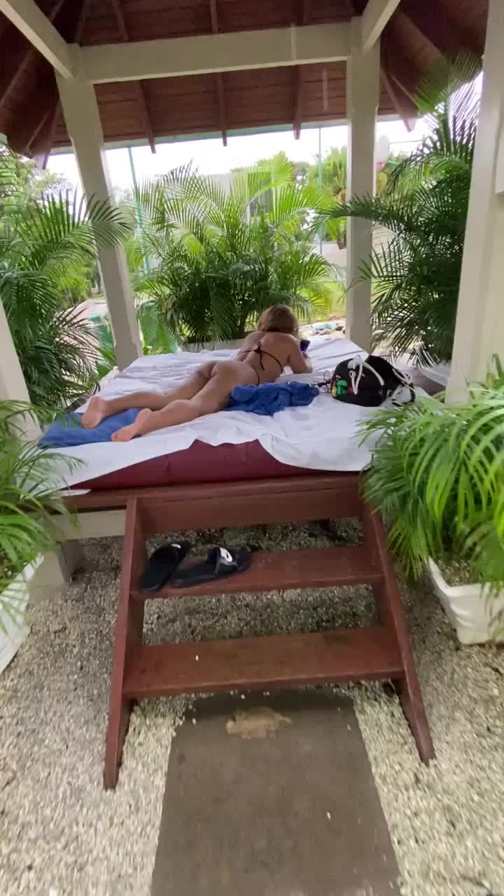 He had some free use fun with me in the middle of the resort while i was just trying to scroll! best vacation ever - free porn video