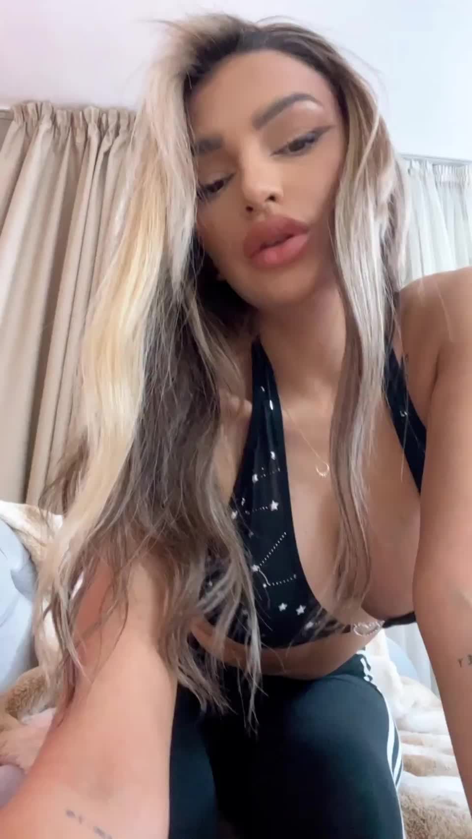 come on daddy lets go in my room so we can fuck - free porn video
