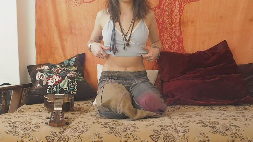 Who'd think small tits can pop too heh? - free porn video