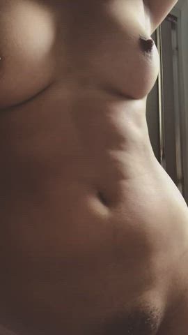Lemme sway my hips for you and hypnotize you with my bush?🖤✨ - free porn video