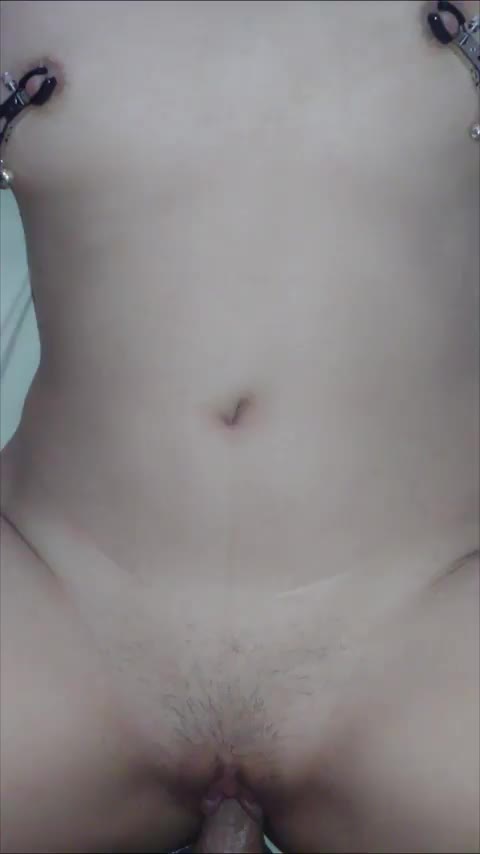 Some clamps and fun on hump day - free porn video