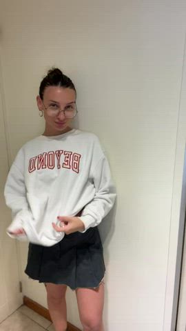 Could you handle me as your roommate - free porn video