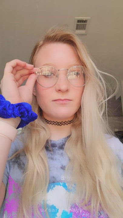 5'1 Nerdy filmmaking student, would you date me or am I more fuckbuddy material? oc - free porn video