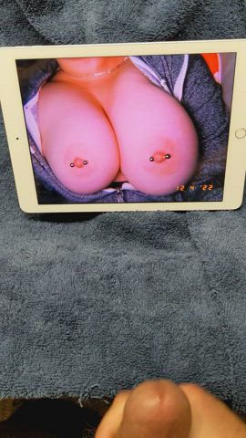 Sprayed all over her big tits - free porn video