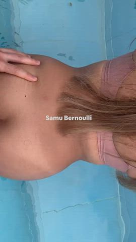 we love doggystyle in the pool - free porn video