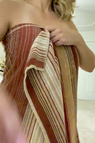 Wanna come get wet with me? - free porn video