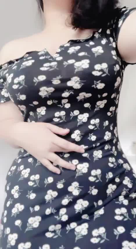 POV: We go out for the first date but in my mind I want you to pin me down and knock me up. 😅 - free porn video