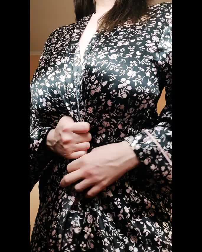 I don't want to make anything hard for you 😃😃 But really, nothing! I just want to show you my tits 🤔 - free porn video