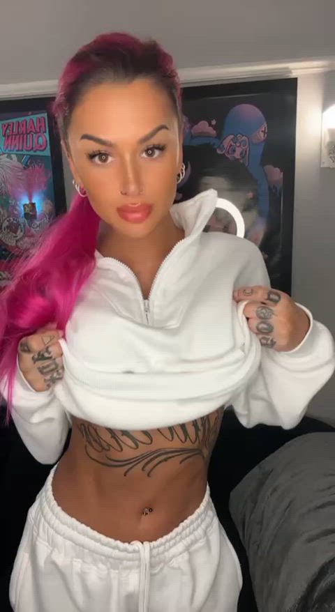 Who wants a pink haired hoe in their bed - free porn video
