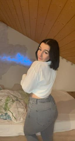 So, we have one night together. What are we doing? - free porn video