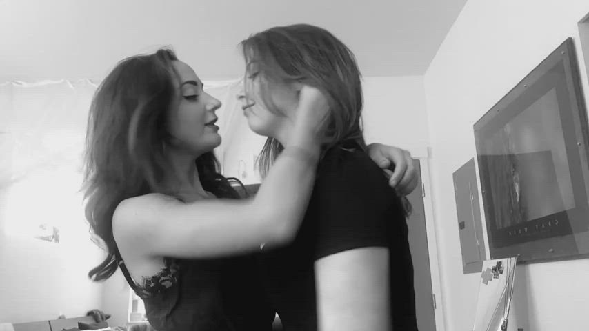 Don't you love us? There's nothing better than two pretty ladies making out! - free porn video