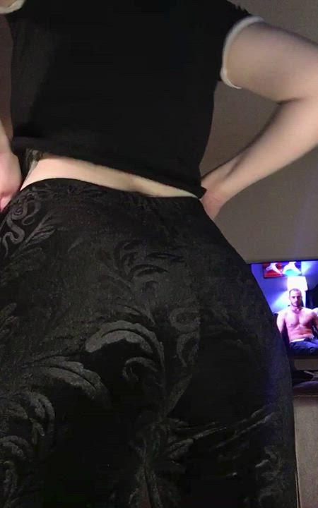 May I slide my ass on your dick for a bit? 🥺🍩 - free porn video