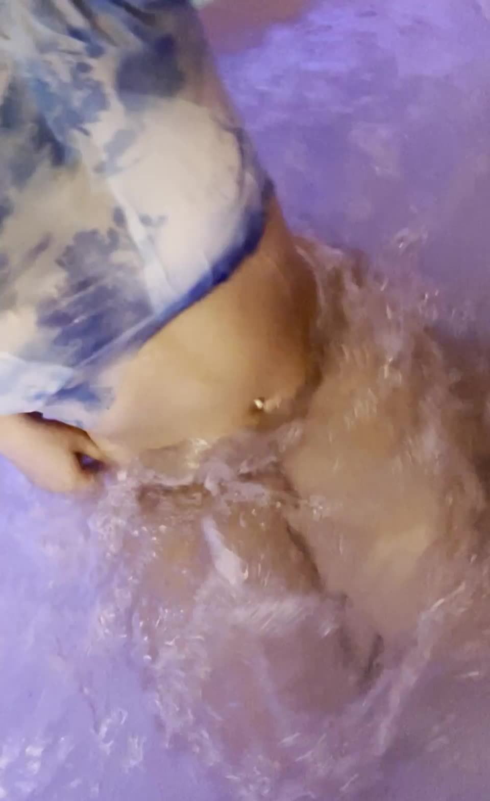I feel pretty dunno if you'll agre - free porn video