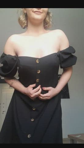 I might look like a good girl but I wear no bra or panties for easy access 😈 - free porn video