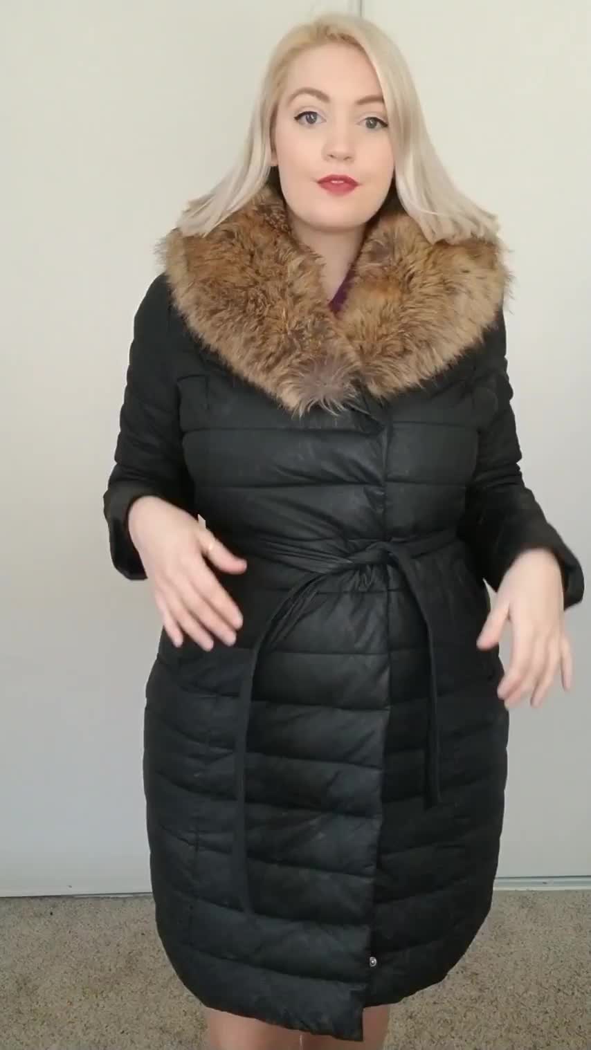 Winters get cold in Minnesota, best to dress appropriately - free porn video