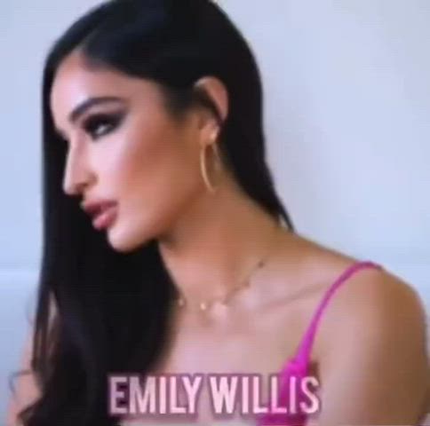 Emily Willis 👀 - free porn video