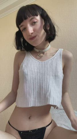 cute surprise under my t-shirt - free porn video