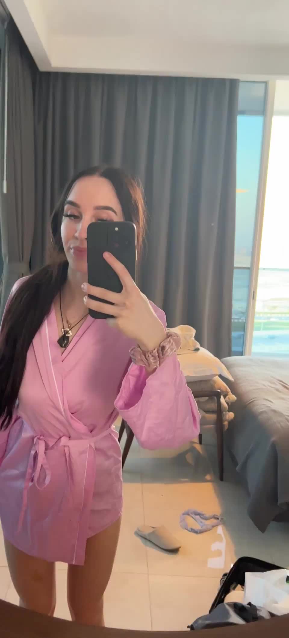 im your stepdaugter, would you do something if you walked in on me doing this - free porn video