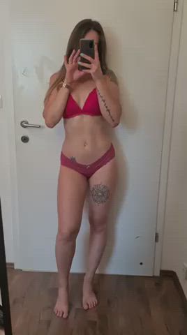 Im all alone at home thinking about dick… - free porn video