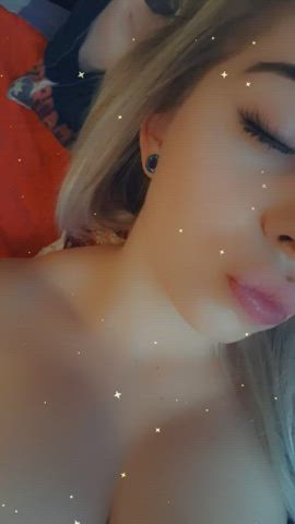 Come take a nap between them - free porn video