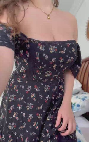 After seeing my big boobies... Can you believe I'm only in college?! (19f) - free porn video