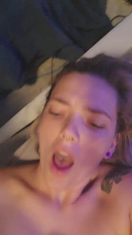 She loves taking cum all over her face! - free porn video