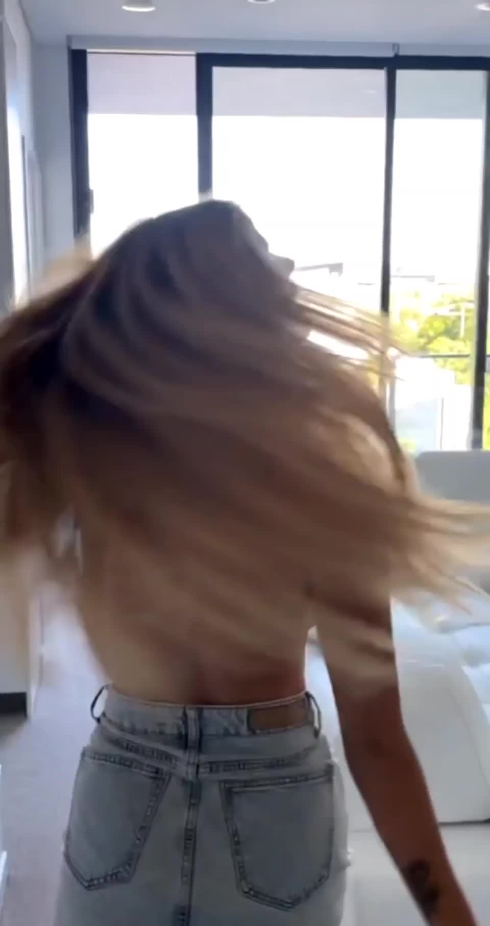 Say one word about my 18yr old boobs😏 - free porn video